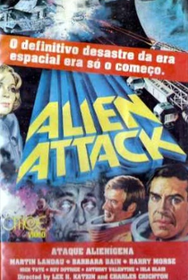 Ataque Alienígena - Poster / Capa / Cartaz - Oficial 2