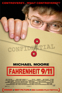 Fahrenheit 11 de Setembro - Poster / Capa / Cartaz - Oficial 1