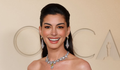 Anne Hathaway lacrando em O Diabo Veste Prada 2