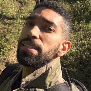 Foto de perfil de Auri Lopes Vieira