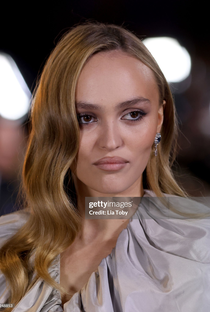 Lily-Rose Depp - Poster / Capa / Cartaz - Oficial 1