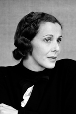 Lili Darvas