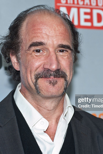 Elias Koteas - Poster / Capa / Cartaz - Oficial 1