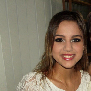 Foto de perfil de Yasmin Carolina