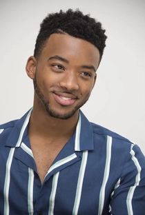 Algee Smith - Poster 1