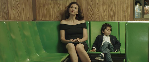 Maggie Gyllenhaal compara direção à maternidade