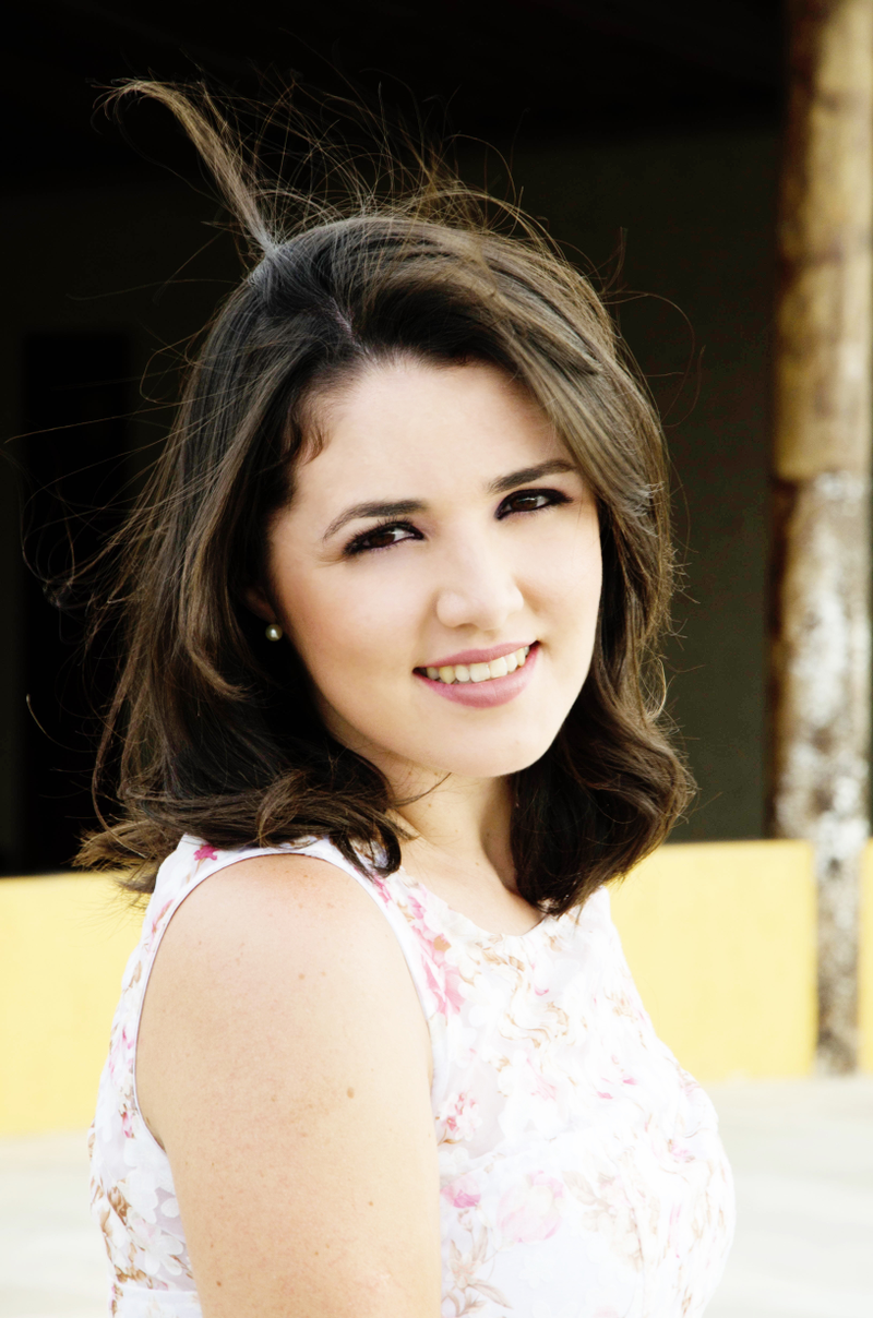 Elaine de Oliveira - Foto 1