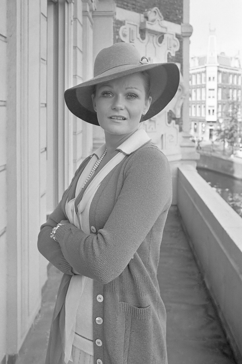 Valerie Perrine - Foto 1