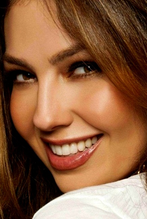 Thalía - Poster 3