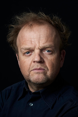 Toby Jones (I)