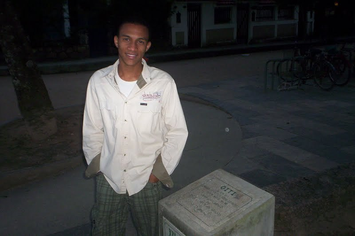 Douglas - Foto 1