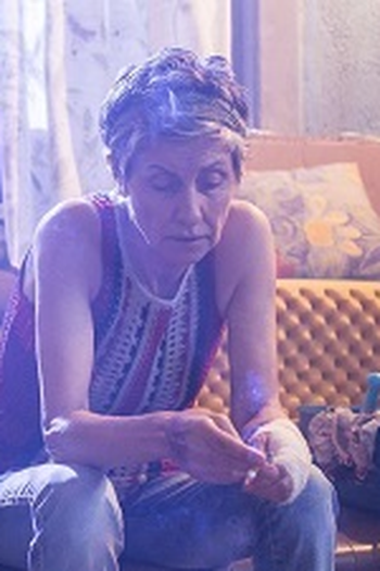 Poster de Episódio A Terra que nos Devora (2018)
