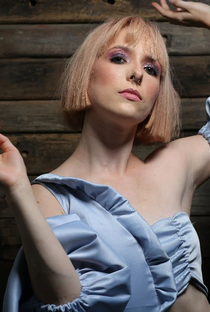 Isadora Prata - Poster 1