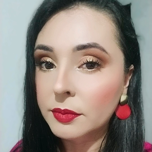 Foto de perfil de Flávia