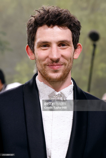 Josh O'Connor - Poster 1