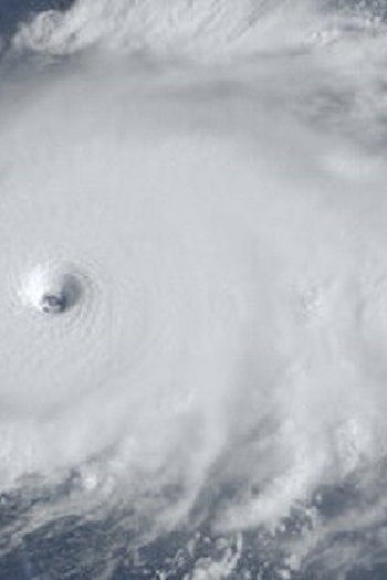 Poster de Episódio Hurricanes (2021)