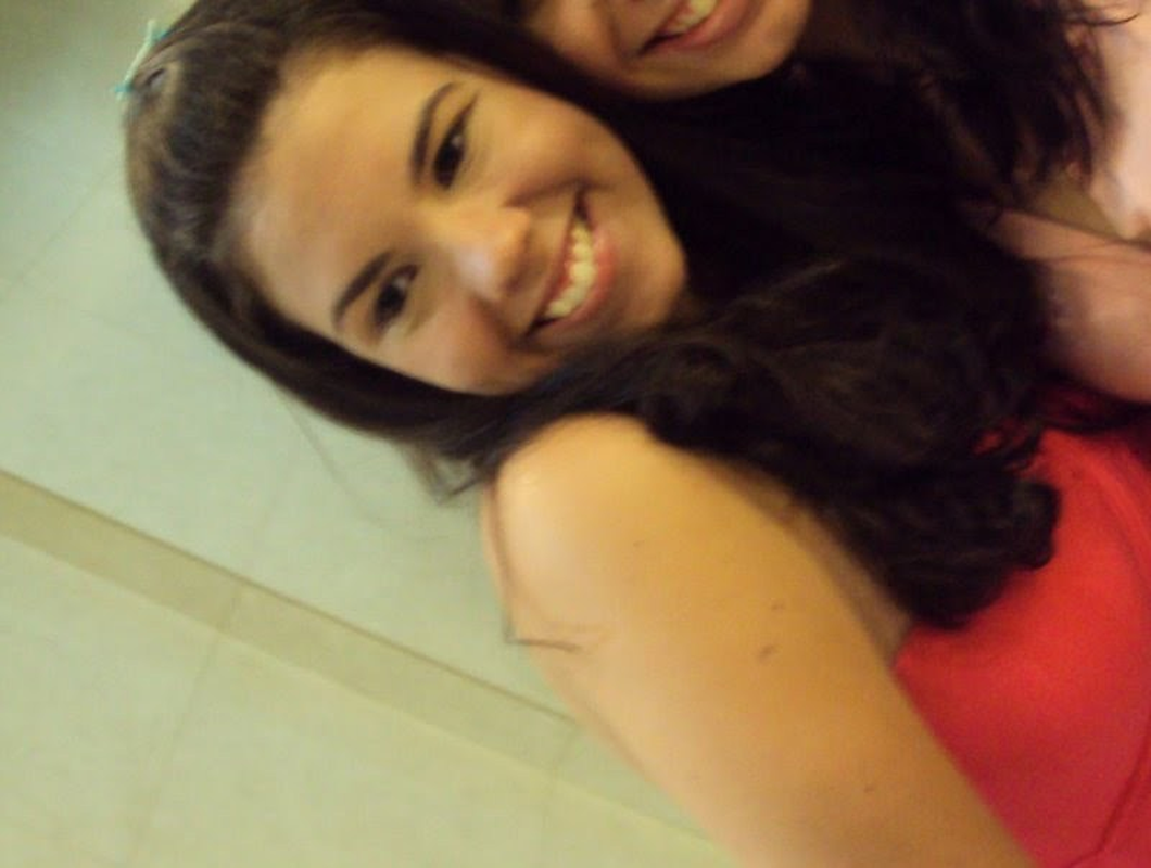 thais - Foto 1