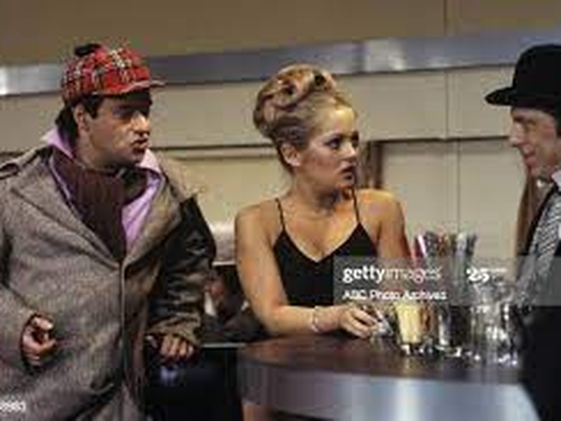 Foto 2 de Murder on the Moose Jaw Express by Laverne & Shirley