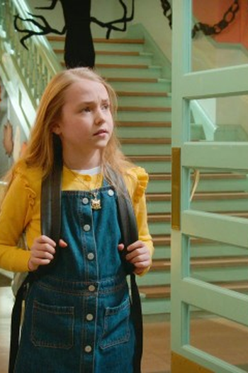 Poster de Episódio Mrs. Winklepinkle, Substitute Teacher (2021)