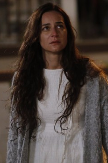 Poster de Episódio 8. Bölüm (2021)