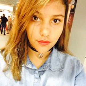 Foto de perfil de Júlia