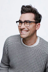 Dan Levy (VII)