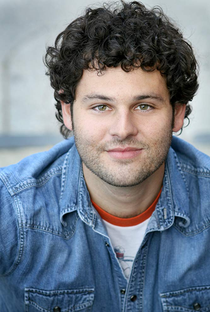 Daryn Kahn - Poster 1