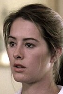 Suzanna Love - Poster 1