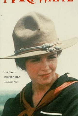 Poster 2 de Filme Mary White (1977)