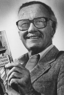 Stan Lee - Poster / Capa / Cartaz - Oficial 2