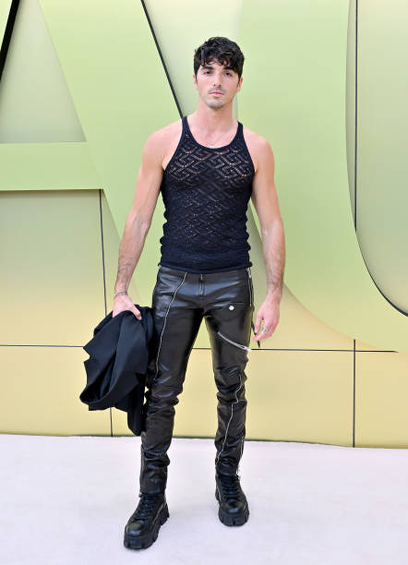 Taylor Zakhar Perez - Foto 3