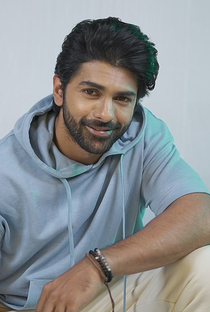 Taaha Shah - Poster / Capa / Cartaz - Oficial 1