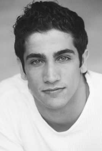 Firass Dirani - Poster / Capa / Cartaz - Oficial 1