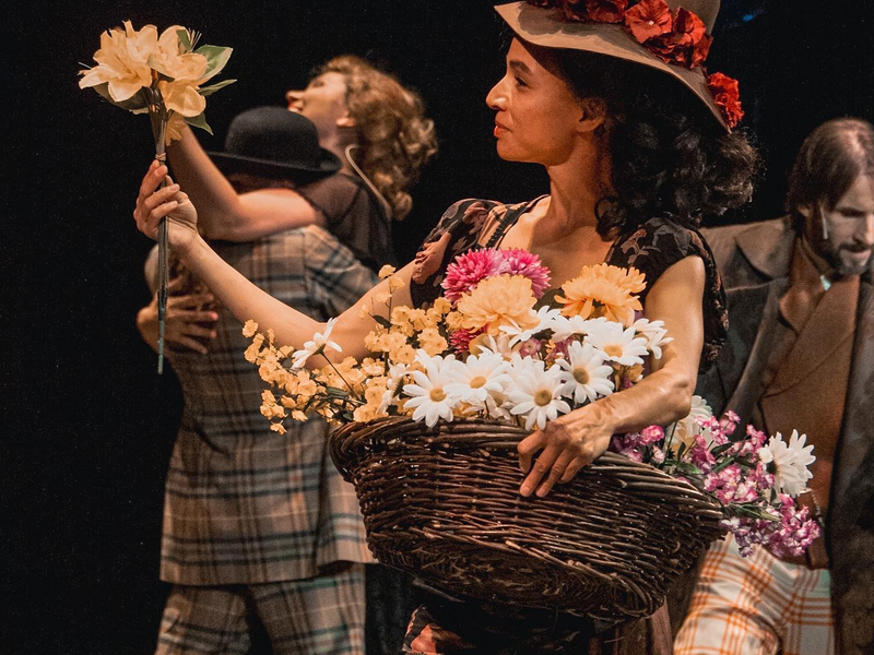 Foto 14 de A Legend Named Holmes (Play)