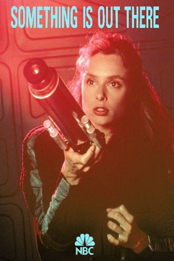 Poster de Franquia Something Is Out There (1988)