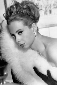 Geneviève Page