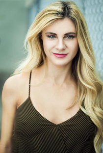 Vienna Hayden - Poster / Capa / Cartaz - Oficial 1