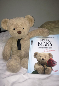 Misery Bear Goes To Germany (Misery Bear Goes To Germany)