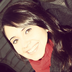 Foto de perfil de Mônica Queiroz