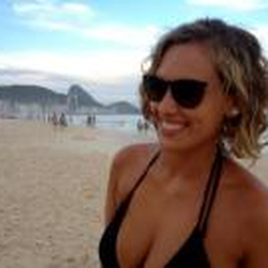 Foto de perfil de Helena Andreoli Martins Figuei