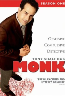 Monk: Um Detetive Diferente (1ª Temporada) - Poster / Capa / Cartaz - Oficial 1