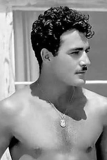 Gilbert Roland - Poster 1