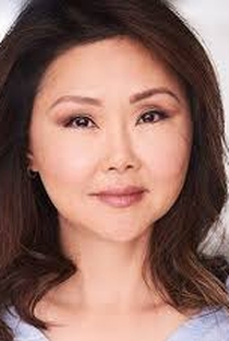 Esther Moon - Poster / Capa / Cartaz - Oficial 1