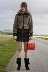 A puta e o pinto (Une pute et un poussin)