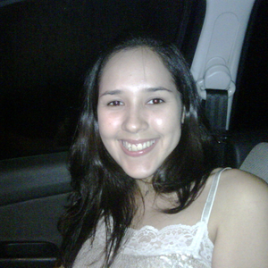 Foto de perfil de Caroline Santos Maria