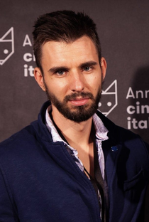 Hleb Papou - Poster 1