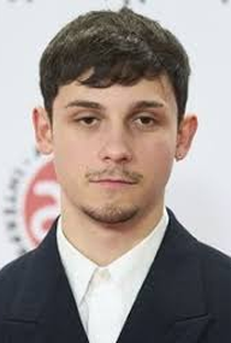 Christian Checa - Poster / Capa / Cartaz - Oficial 1