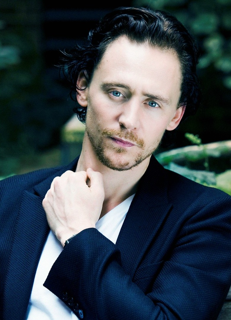 Tom Hiddleston - Foto 1