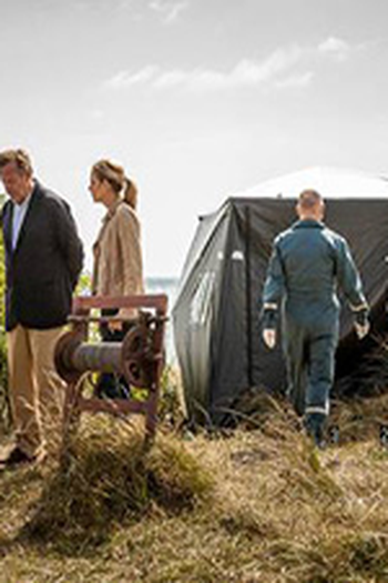 Poster de Episódio The Betrayal (2013)