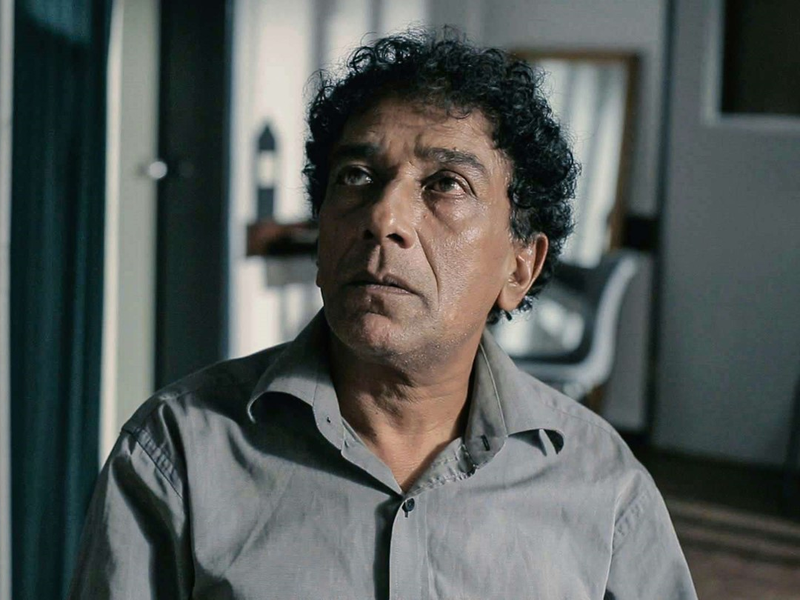 Foto 1 de Dark In The White Light